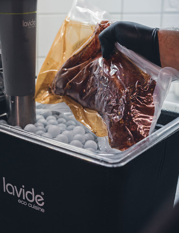 Pulled Deer im Sous-Vide Garen